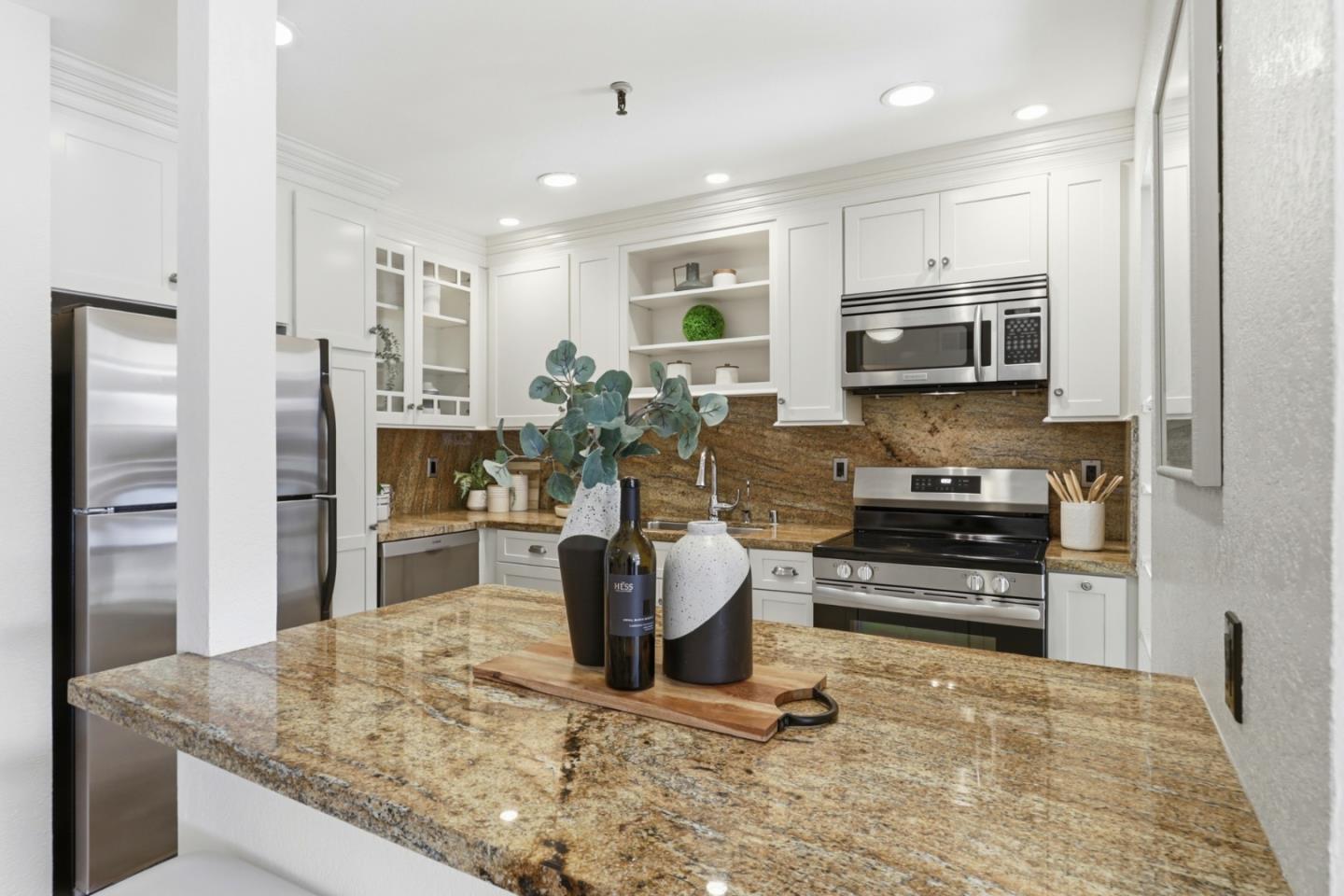 Photo #9: ML82043096 Listing: Photo #9