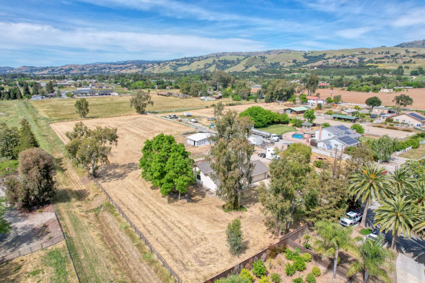 Detail Gallery Image 32 of 35 For 1645 Eberts Dr, San Martin,  CA 95046 - 3 Beds | 2 Baths