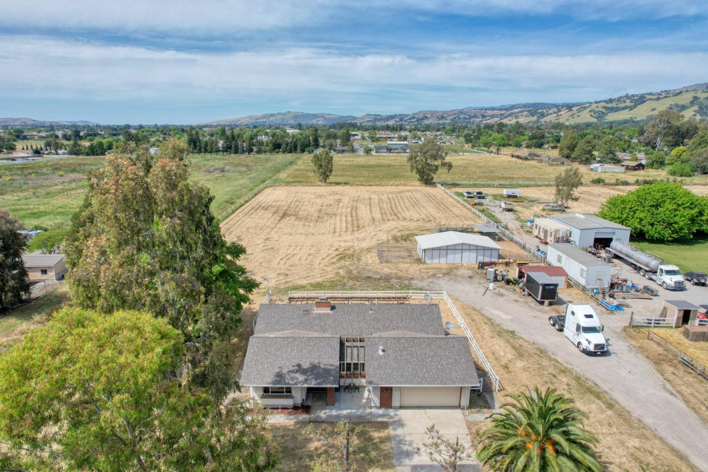 Detail Gallery Image 34 of 35 For 1645 Eberts Dr, San Martin,  CA 95046 - 3 Beds | 2 Baths