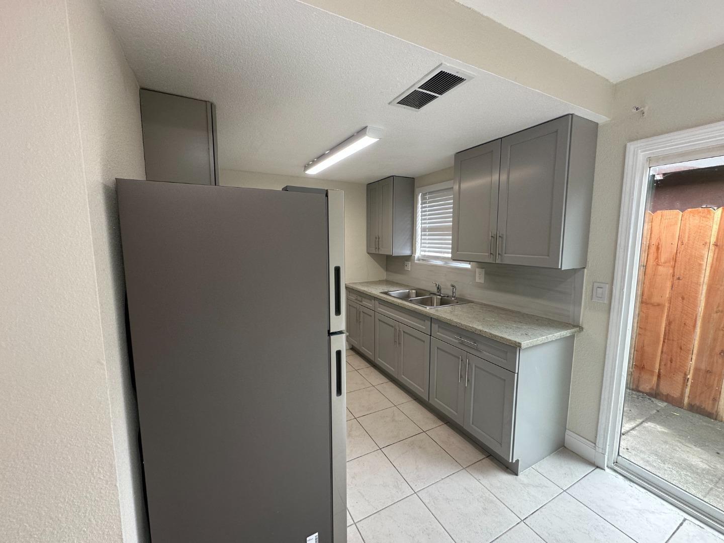 Detail Gallery Image 13 of 14 For 9561 Kelley Dr, Stockton,  CA 95209 - – Beds | – Baths