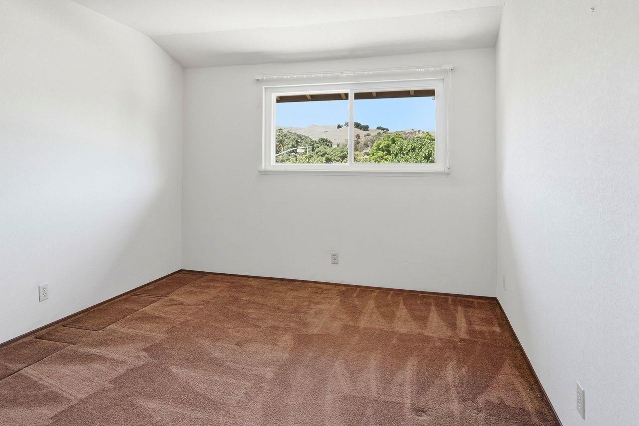 Detail Gallery Image 29 of 44 For 295 Hazelton Ct, Morgan Hill,  CA 95037 - 5 Beds | 3 Baths