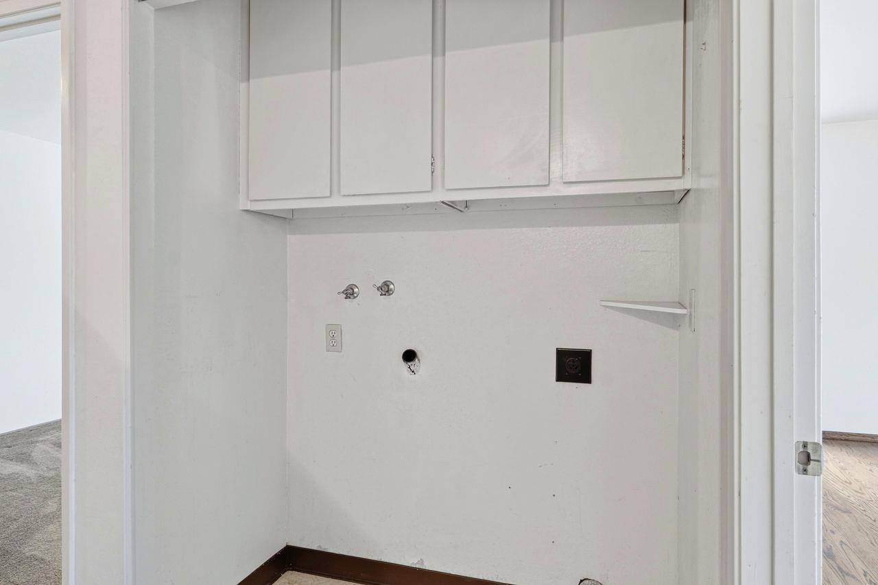 Detail Gallery Image 35 of 44 For 295 Hazelton Ct, Morgan Hill,  CA 95037 - 5 Beds | 3 Baths