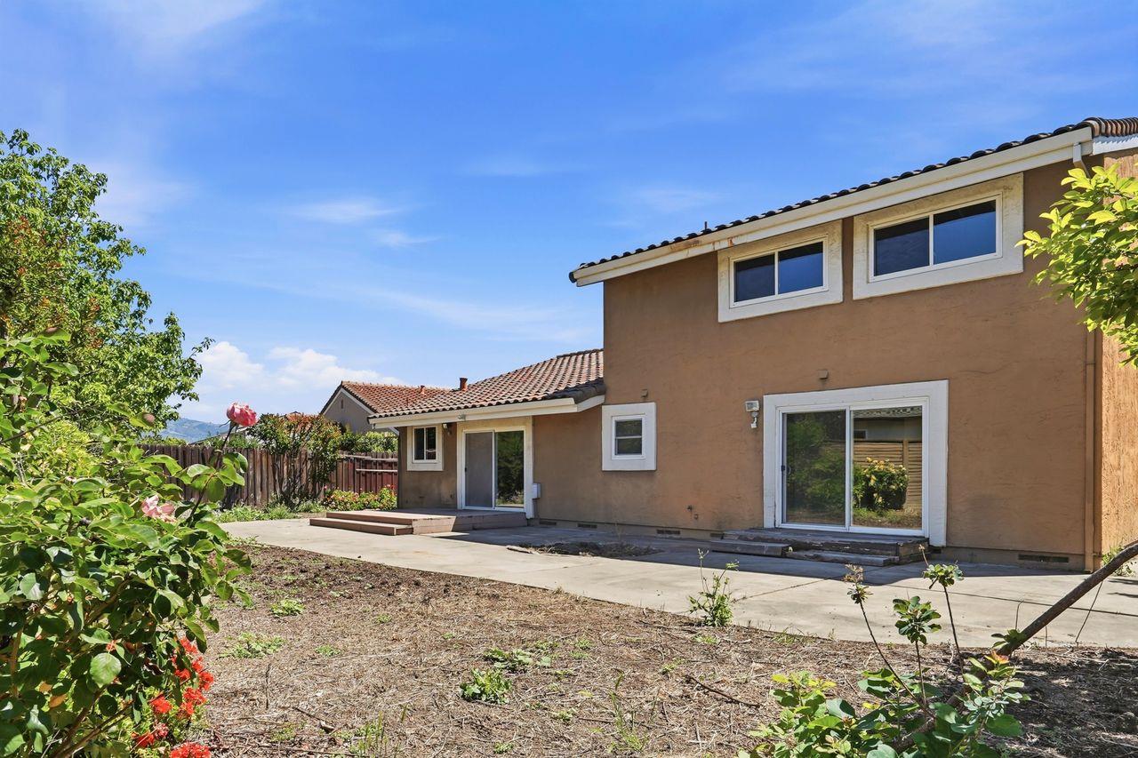 Detail Gallery Image 43 of 44 For 295 Hazelton Ct, Morgan Hill,  CA 95037 - 5 Beds | 3 Baths