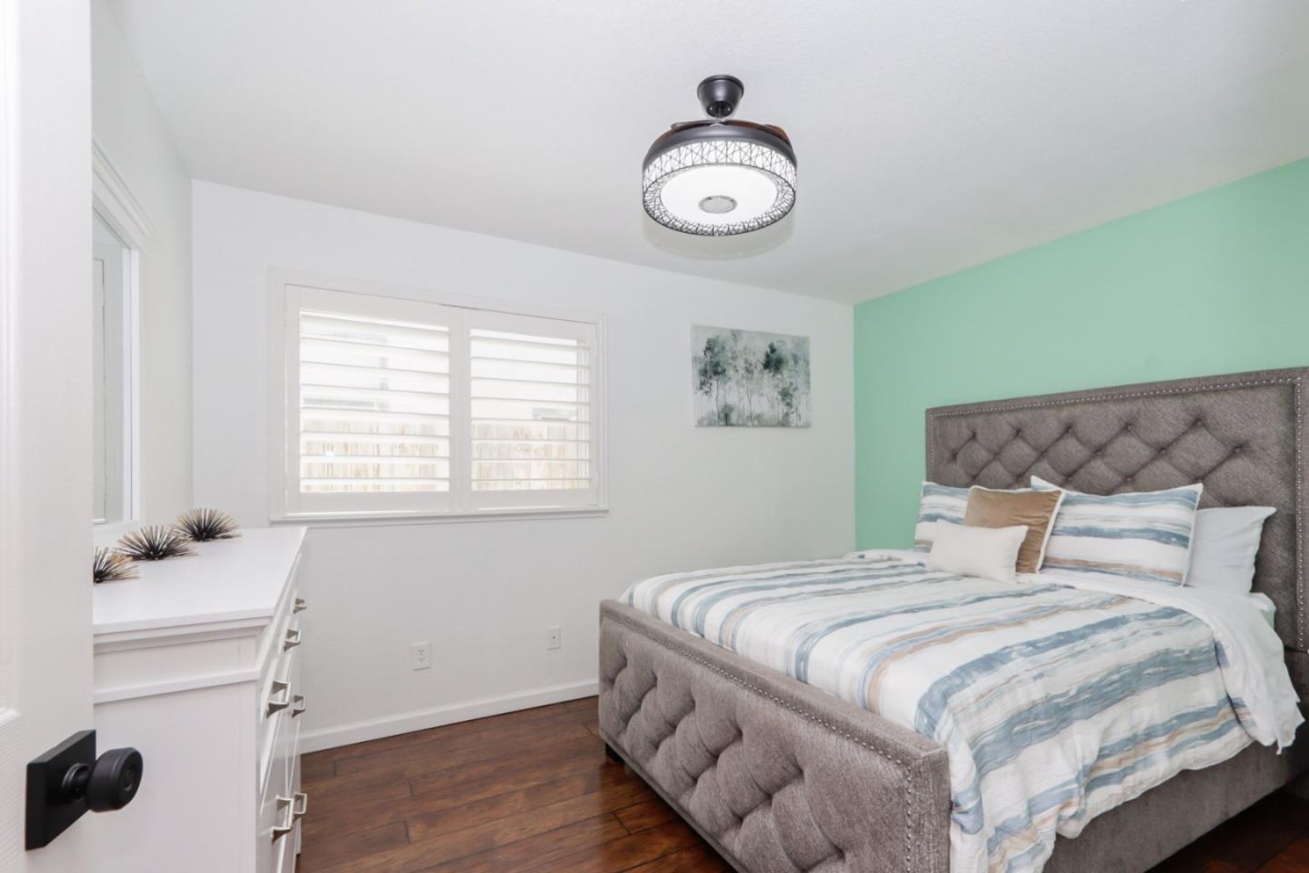 Detail Gallery Image 19 of 44 For 2247 Laguna Way, Los Banos,  CA 93635 - 4 Beds | 2 Baths