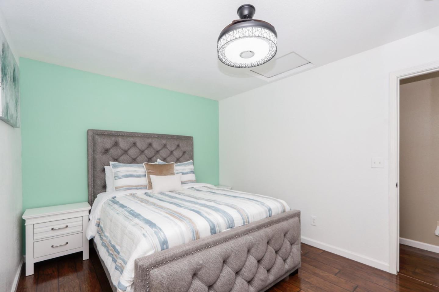 Detail Gallery Image 20 of 44 For 2247 Laguna Way, Los Banos,  CA 93635 - 4 Beds | 2 Baths