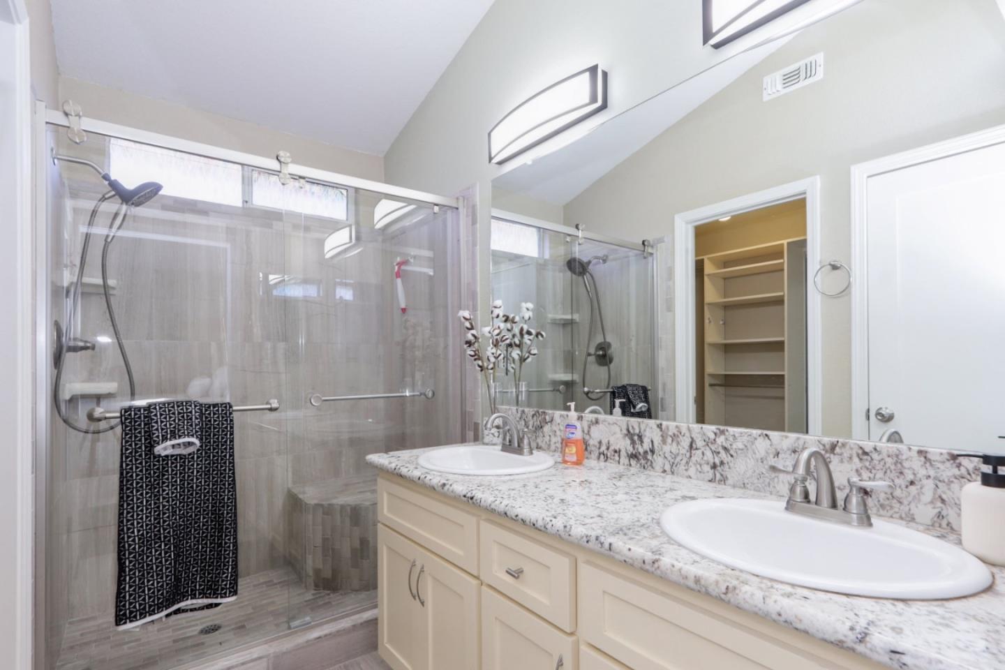 Detail Gallery Image 23 of 44 For 2247 Laguna Way, Los Banos,  CA 93635 - 4 Beds | 2 Baths