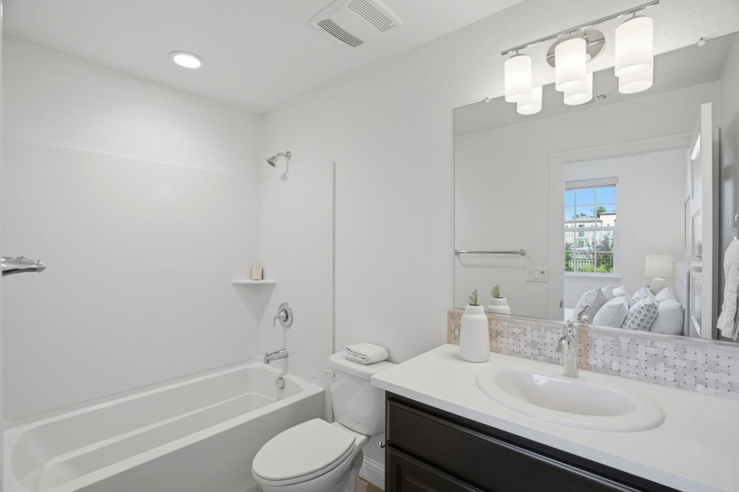 3806 Pyramid Way, Mountain View, CA, 94043