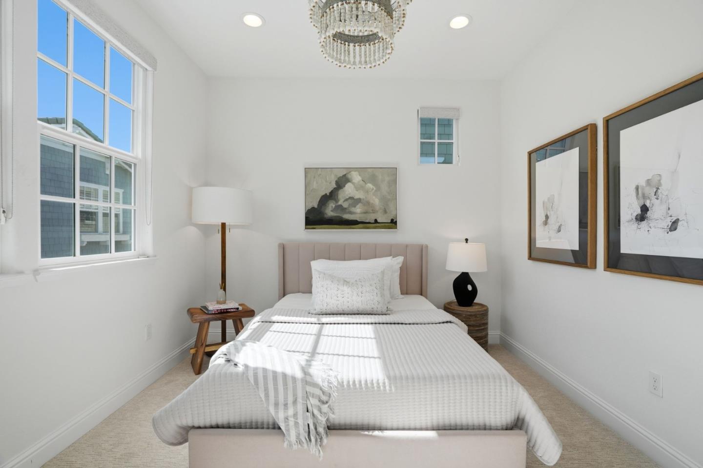 Detail Gallery Image 22 of 44 For 3806 Pyramid Way, Mountain View,  CA 94043 - 3 Beds | 3/1 Baths