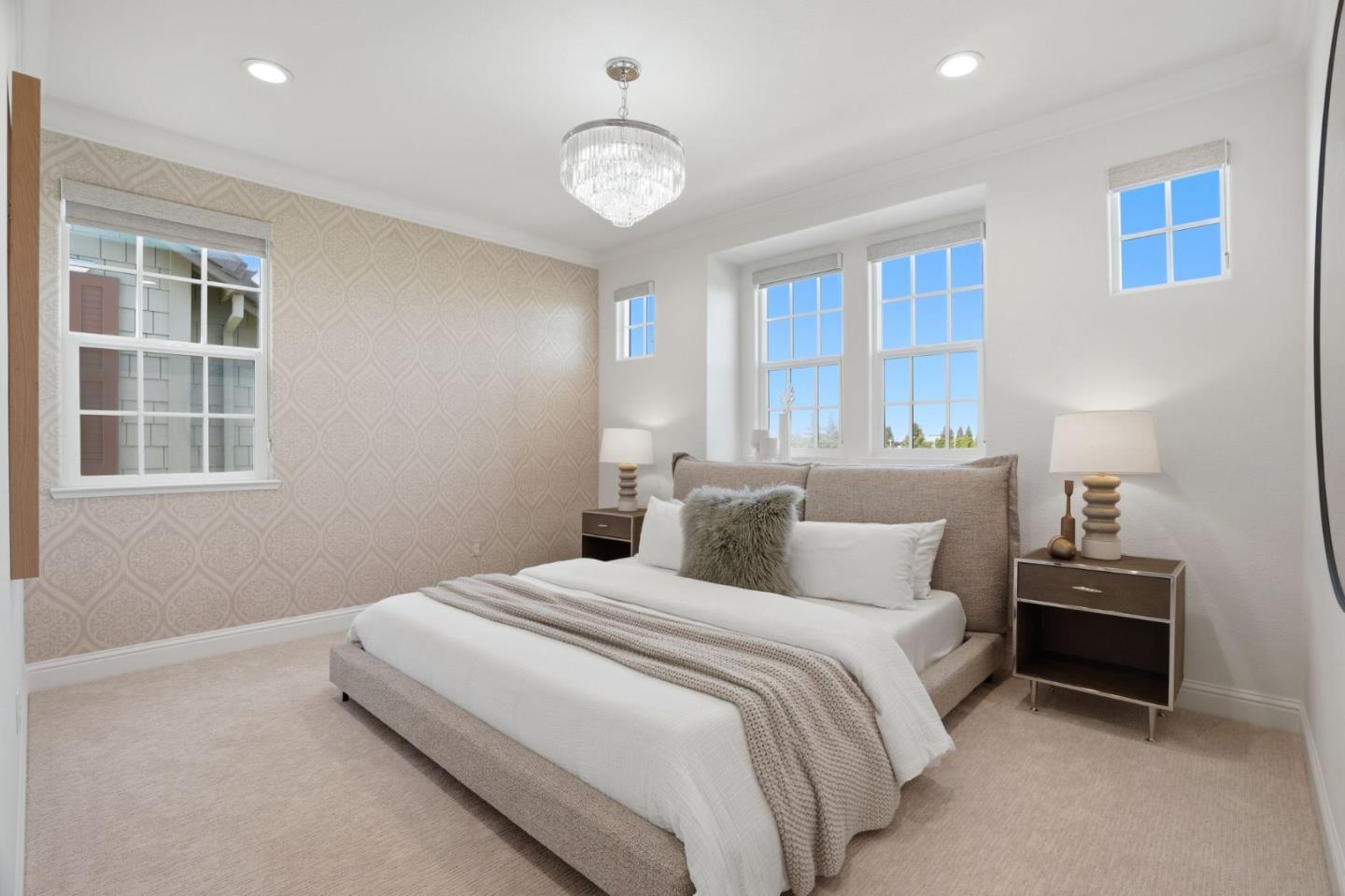 Detail Gallery Image 26 of 44 For 3806 Pyramid Way, Mountain View,  CA 94043 - 3 Beds | 3/1 Baths