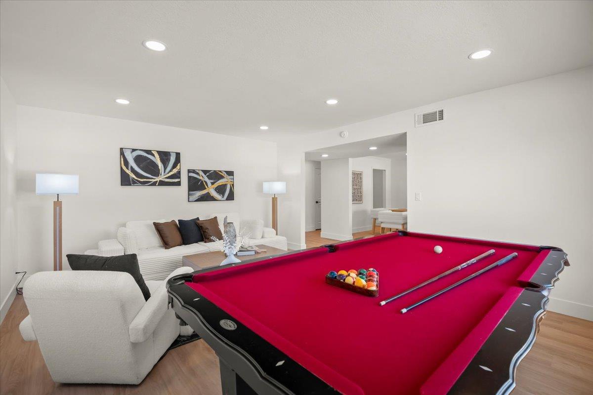 Detail Gallery Image 13 of 36 For 692 Hathaway Ct, San Jose,  CA 95136 - 4 Beds | 2 Baths