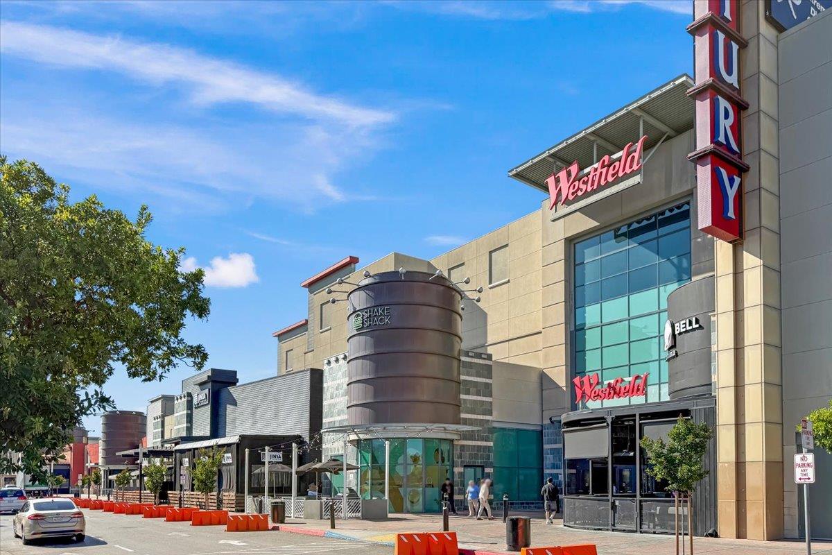 Detail Gallery Image 34 of 36 For 692 Hathaway Ct, San Jose,  CA 95136 - 4 Beds | 2 Baths