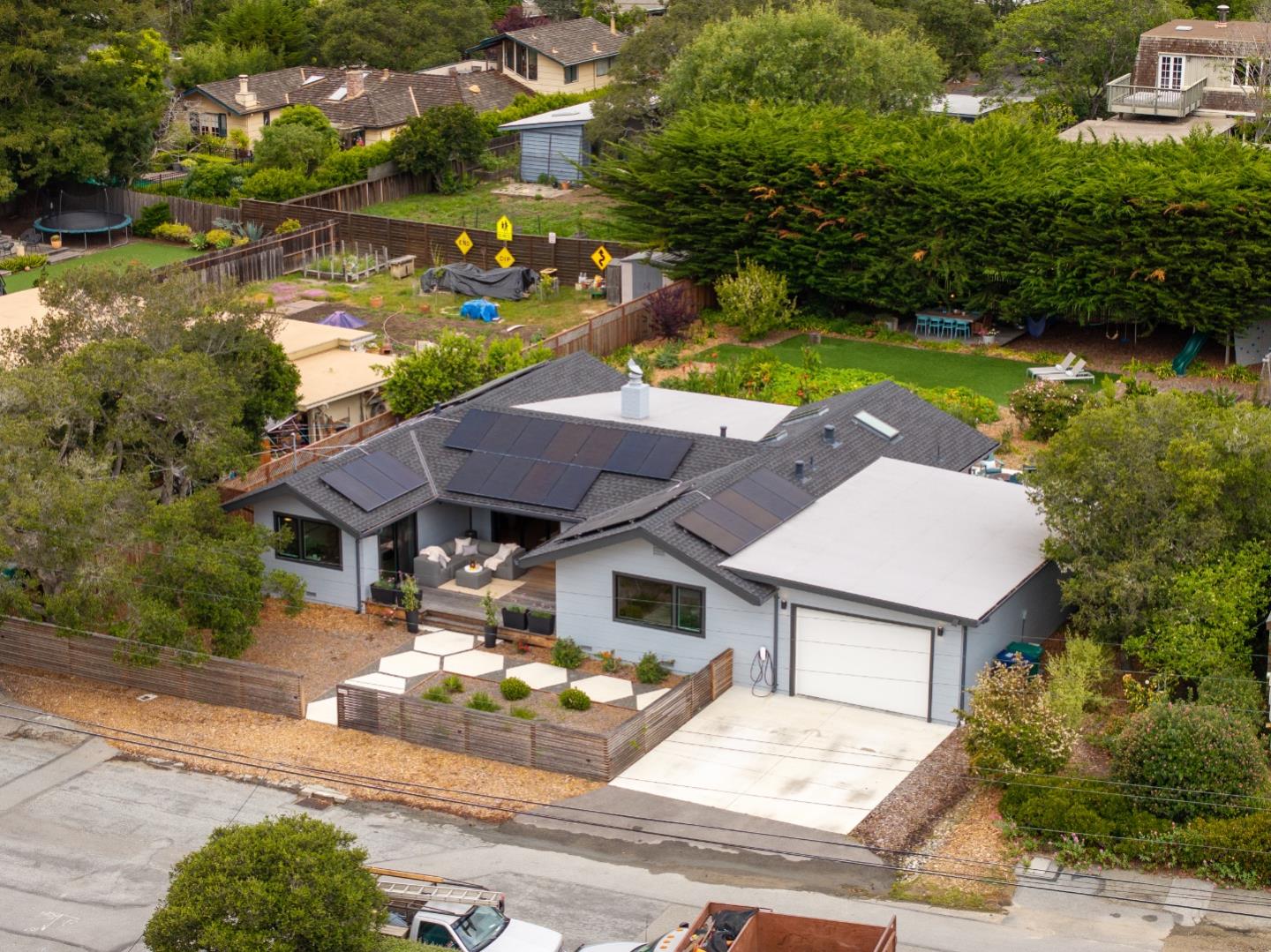 Detail Gallery Image 44 of 46 For 26140 Mesa Dr, Carmel,  CA 93923 - 3 Beds | 2/1 Baths