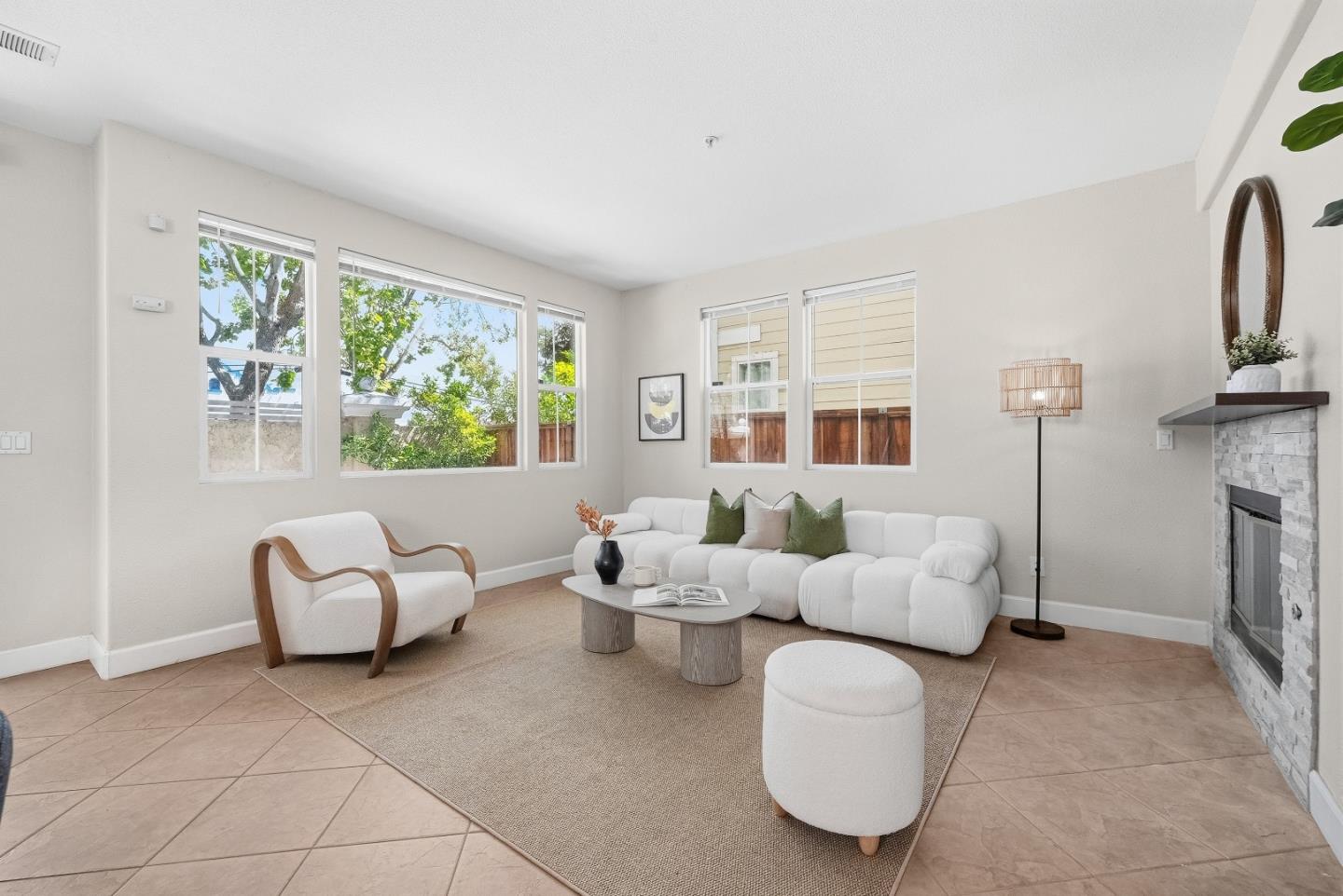 Detail Gallery Image 12 of 46 For 7325 Carter Ave, Newark,  CA 94560 - 4 Beds | 2/1 Baths