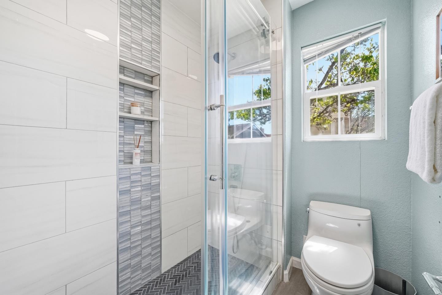 Detail Gallery Image 36 of 46 For 7325 Carter Ave, Newark,  CA 94560 - 4 Beds | 2/1 Baths