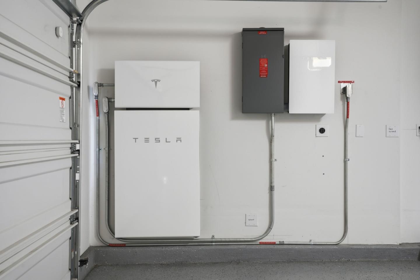 Detail Gallery Image 35 of 43 For 2658 Admiral Cir, Hayward,  CA 94545 - 3 Beds | 2/1 Baths