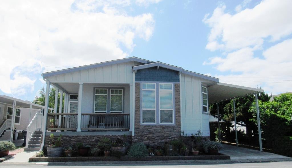 Detail Gallery Image 2 of 37 For 1225 Vienna Dr #44,  Sunnyvale,  CA 94089 - 3 Beds | 2 Baths