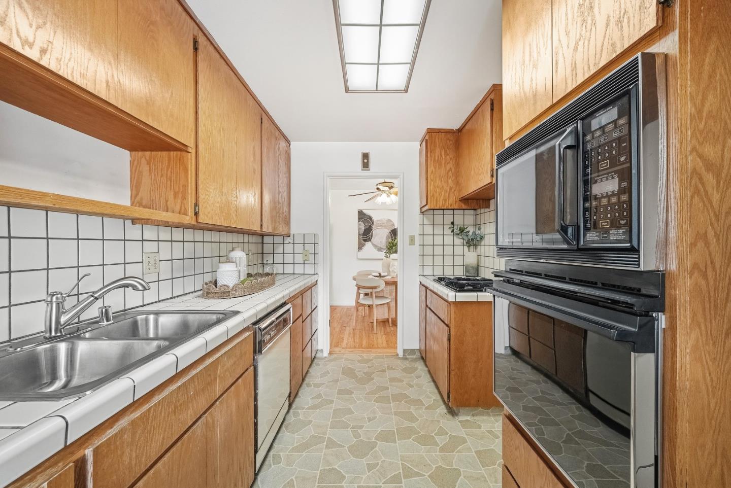 Detail Gallery Image 21 of 42 For 4065 2nd St, Palo Alto,  CA 94306 - 3 Beds | 1 Baths