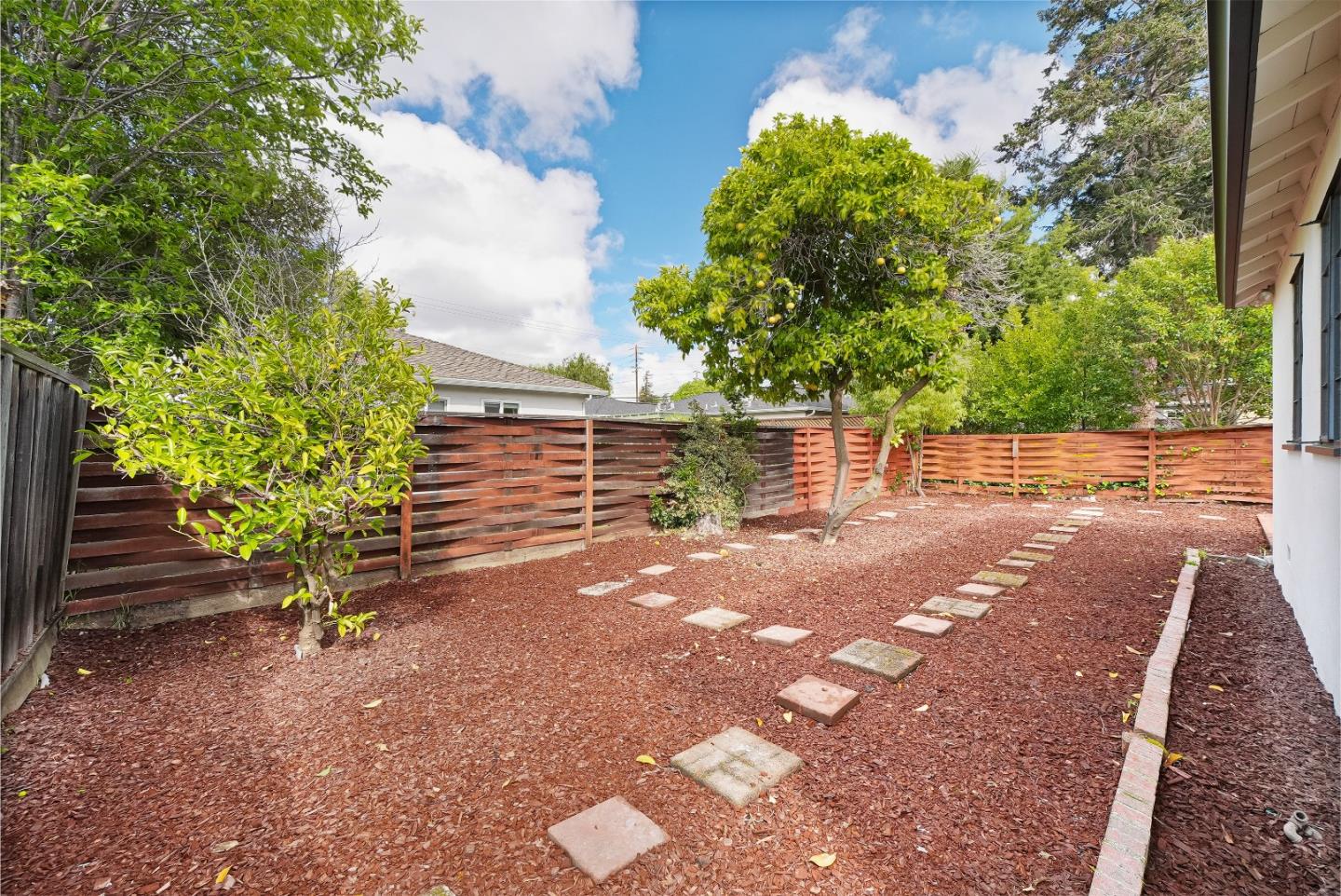 Detail Gallery Image 29 of 42 For 4065 2nd St, Palo Alto,  CA 94306 - 3 Beds | 1 Baths