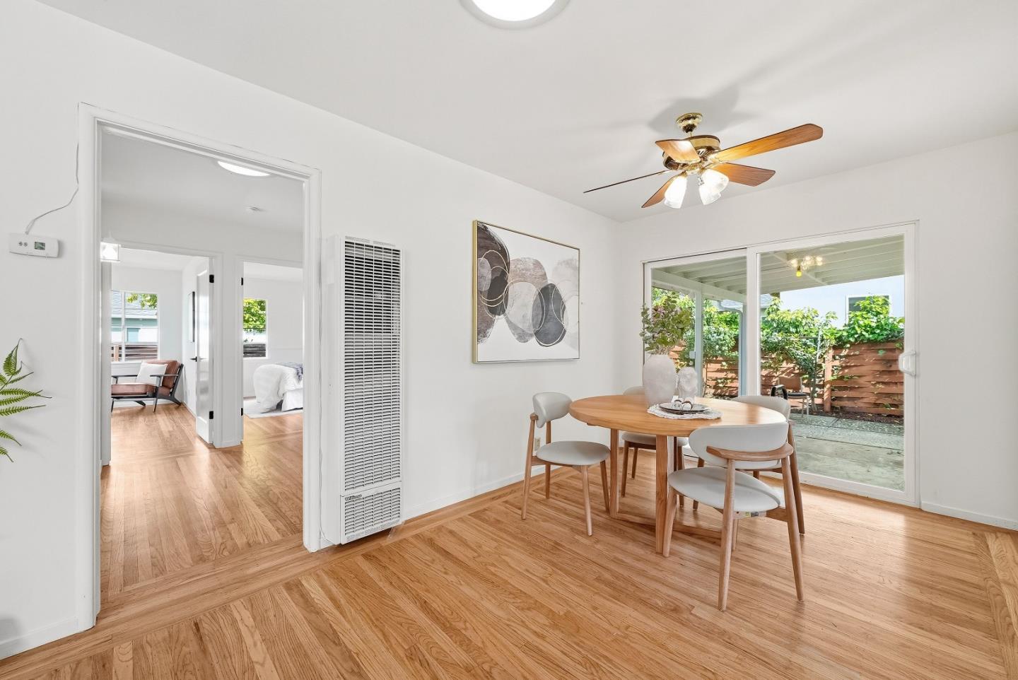 Detail Gallery Image 8 of 42 For 4065 2nd St, Palo Alto,  CA 94306 - 3 Beds | 1 Baths