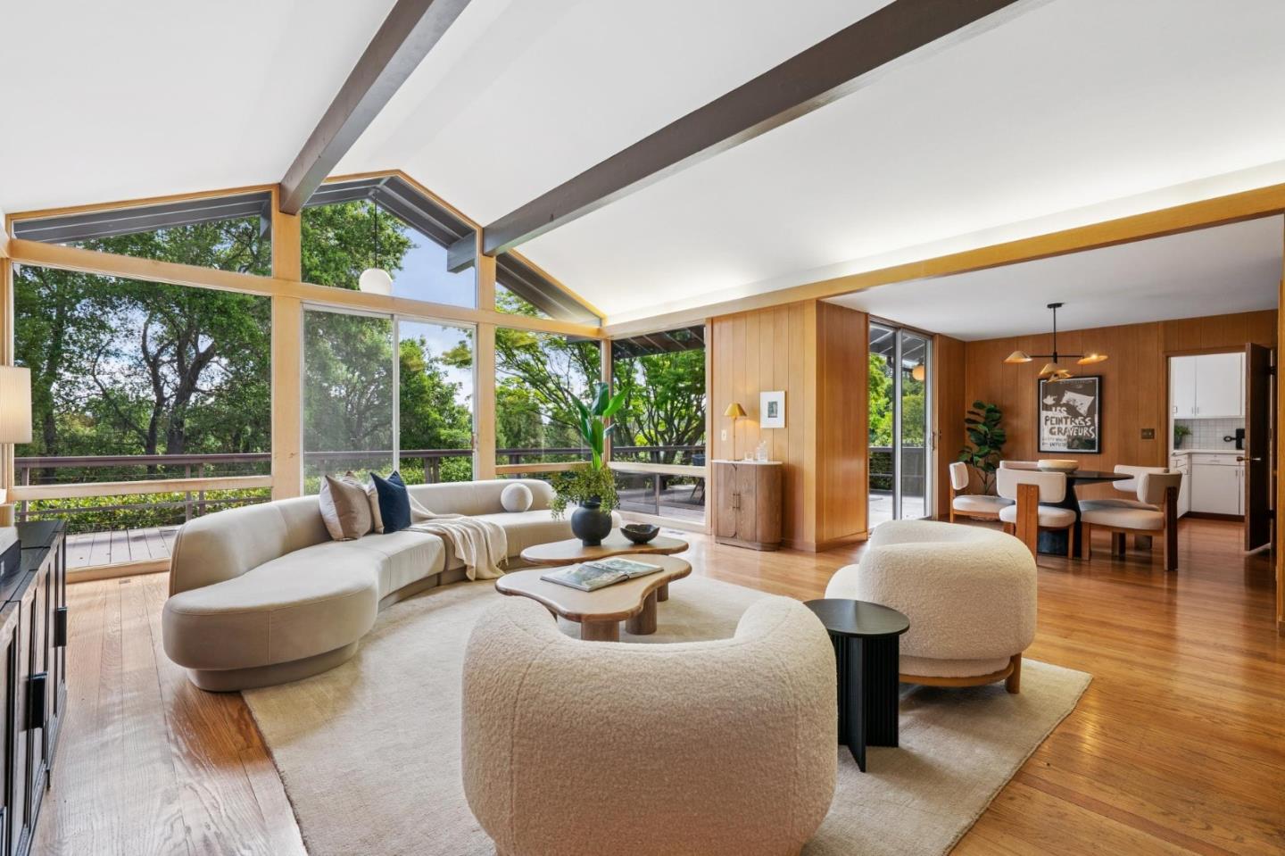 Detail Gallery Image 6 of 49 For 25845 Springhill Dr, Los Altos Hills,  CA 94022 - 5 Beds | 4 Baths