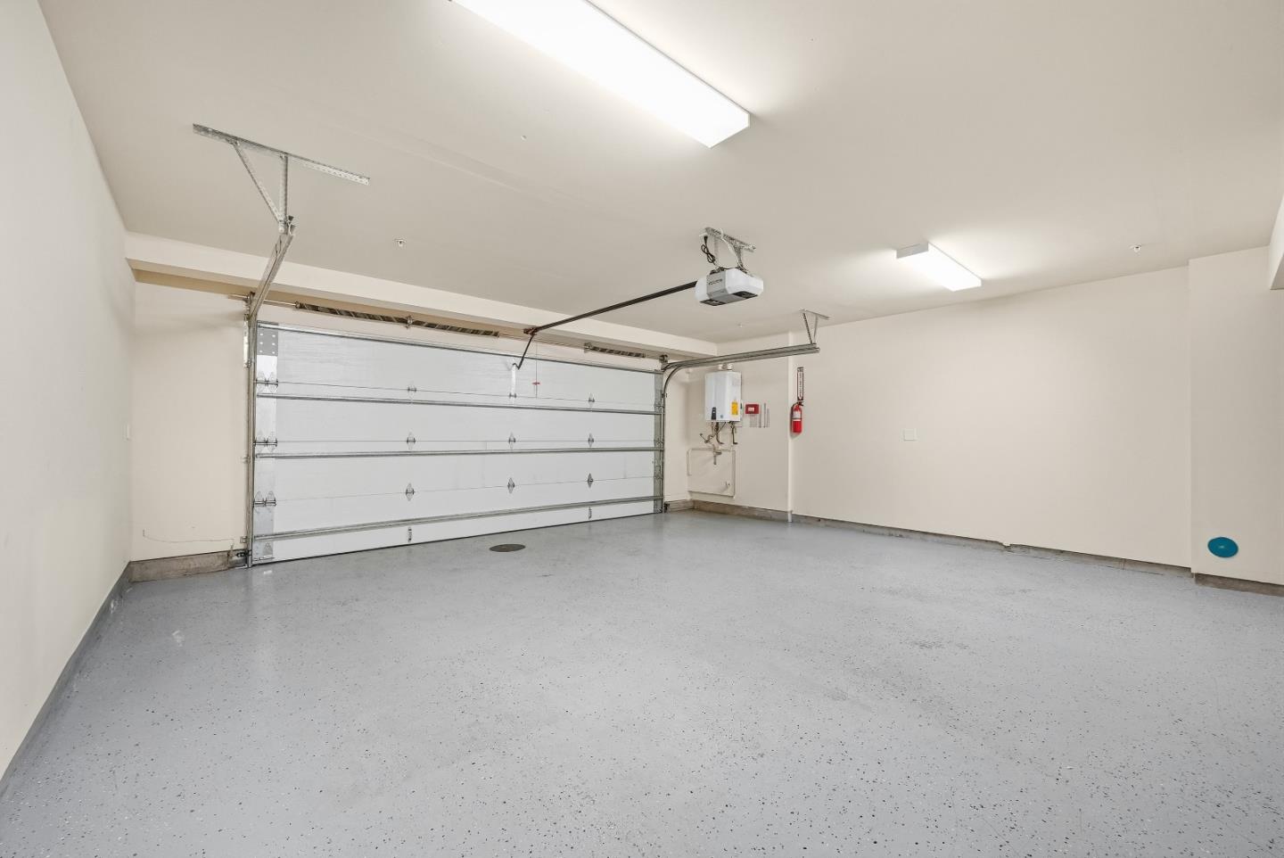 Photo #17: ML82043126 Listing: Photo #17