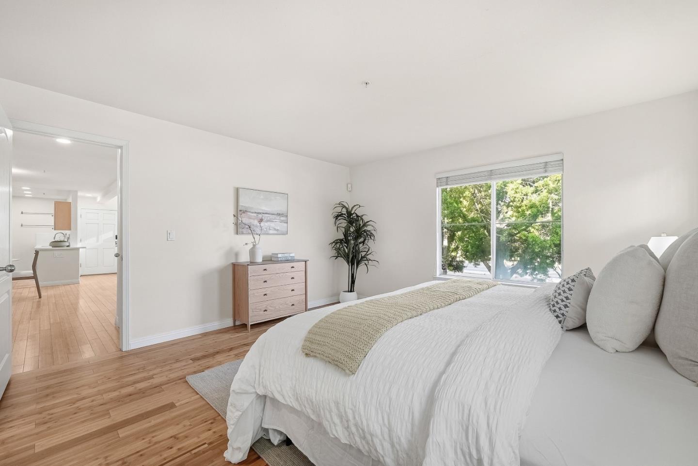 Photo #17: ML82043128 Listing: Photo #17