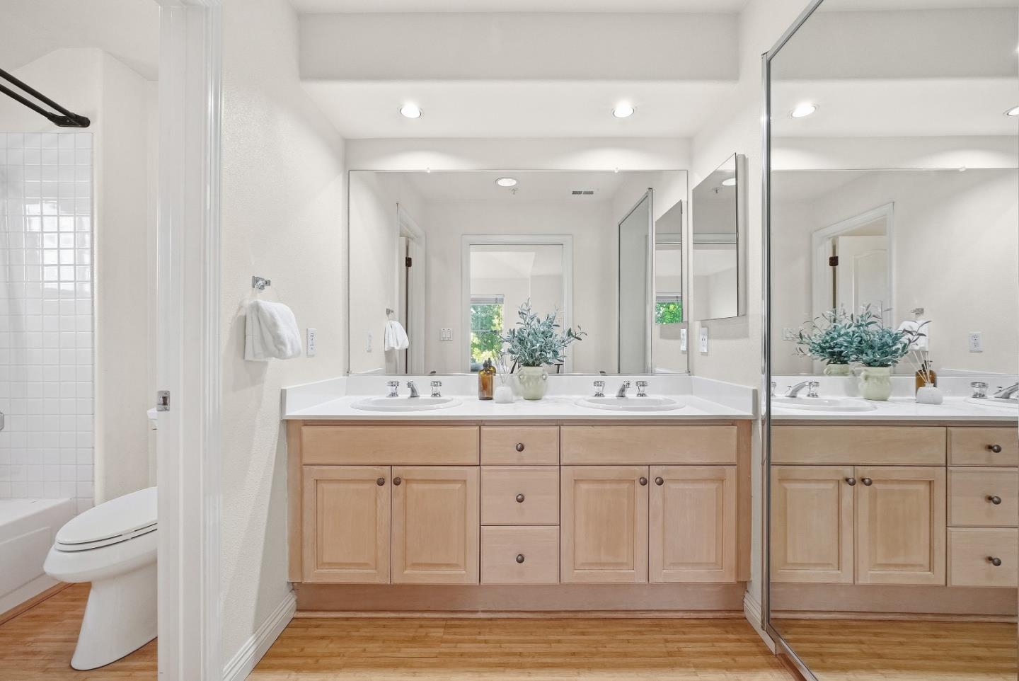 Photo #24: ML82043128 Listing: Photo #24