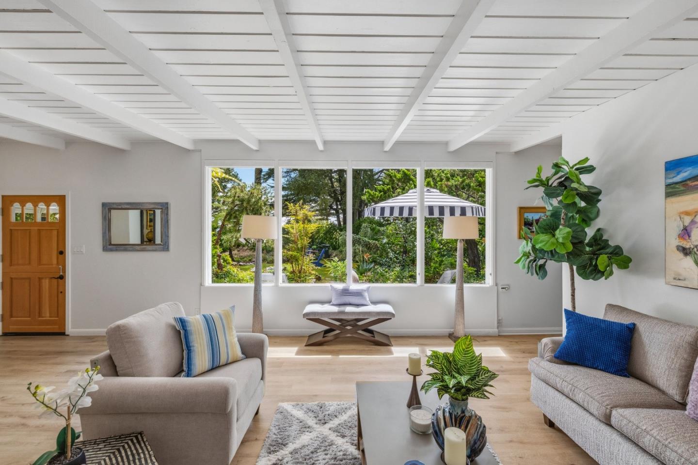 Detail Gallery Image 12 of 63 For 4058 El Bosque Dr, Pebble Beach,  CA 93953 - 3 Beds | 2 Baths