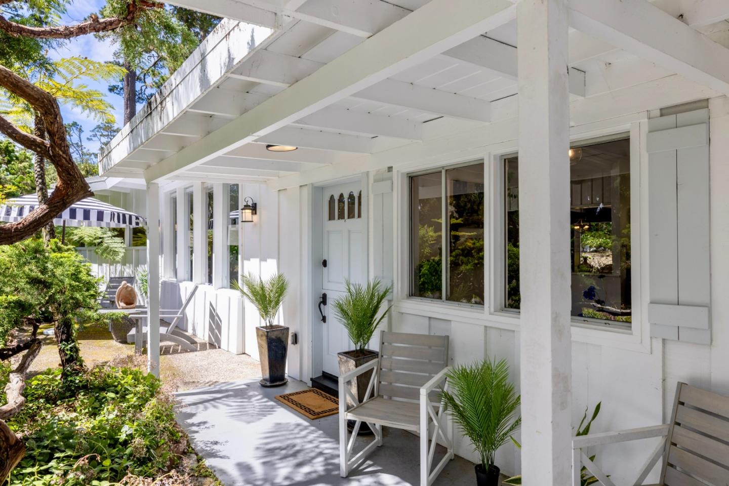 Detail Gallery Image 6 of 63 For 4058 El Bosque Dr, Pebble Beach,  CA 93953 - 3 Beds | 2 Baths