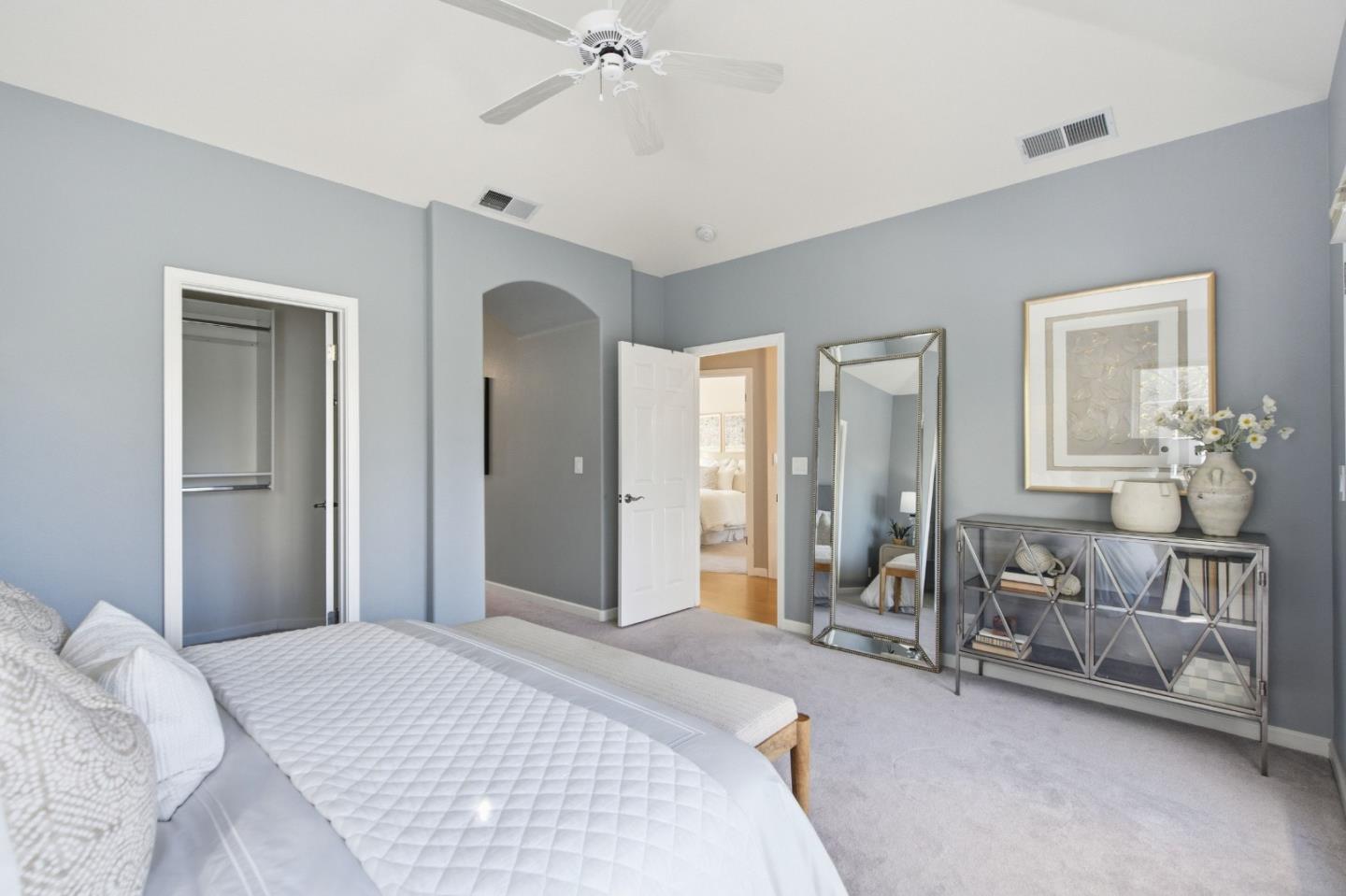 Detail Gallery Image 20 of 37 For 39 Arroyo View Cir, Belmont,  CA 94002 - 3 Beds | 2/1 Baths