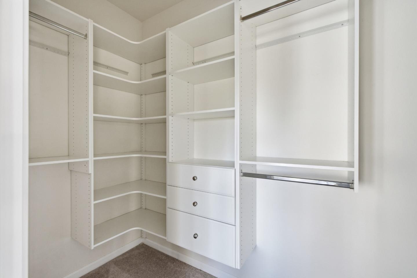Detail Gallery Image 24 of 37 For 39 Arroyo View Cir, Belmont,  CA 94002 - 3 Beds | 2/1 Baths
