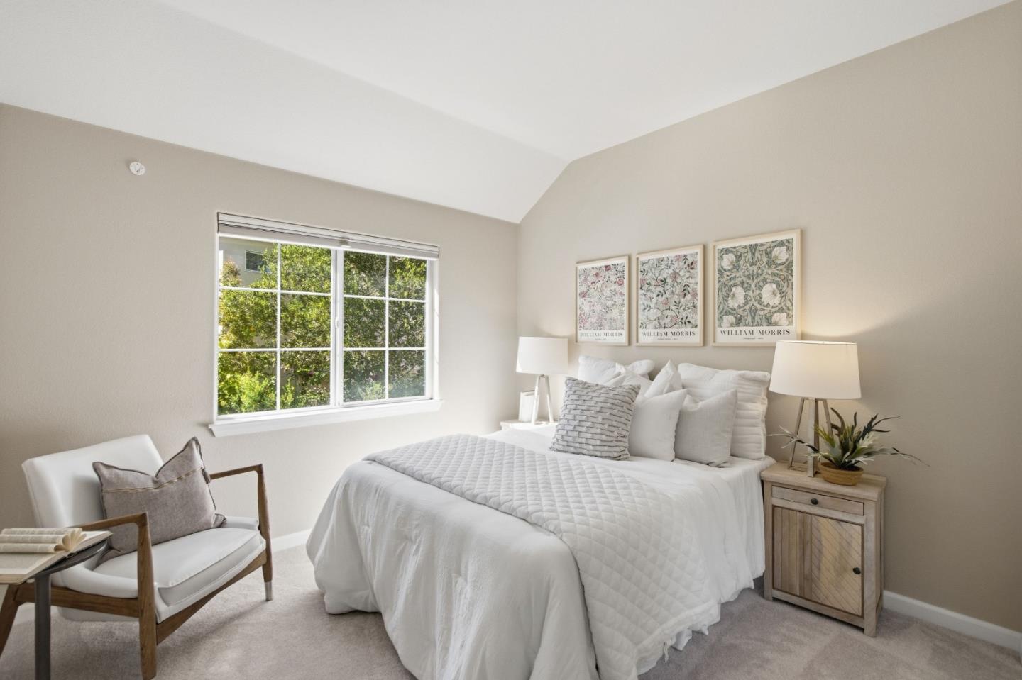 Detail Gallery Image 30 of 37 For 39 Arroyo View Cir, Belmont,  CA 94002 - 3 Beds | 2/1 Baths