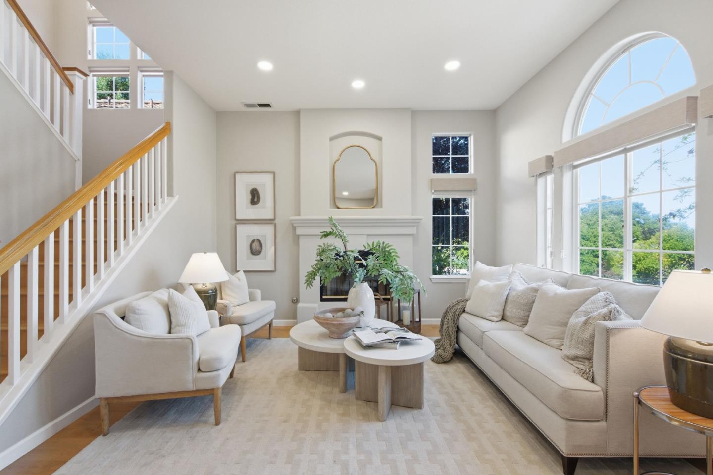 Detail Gallery Image 5 of 37 For 39 Arroyo View Cir, Belmont,  CA 94002 - 3 Beds | 2/1 Baths