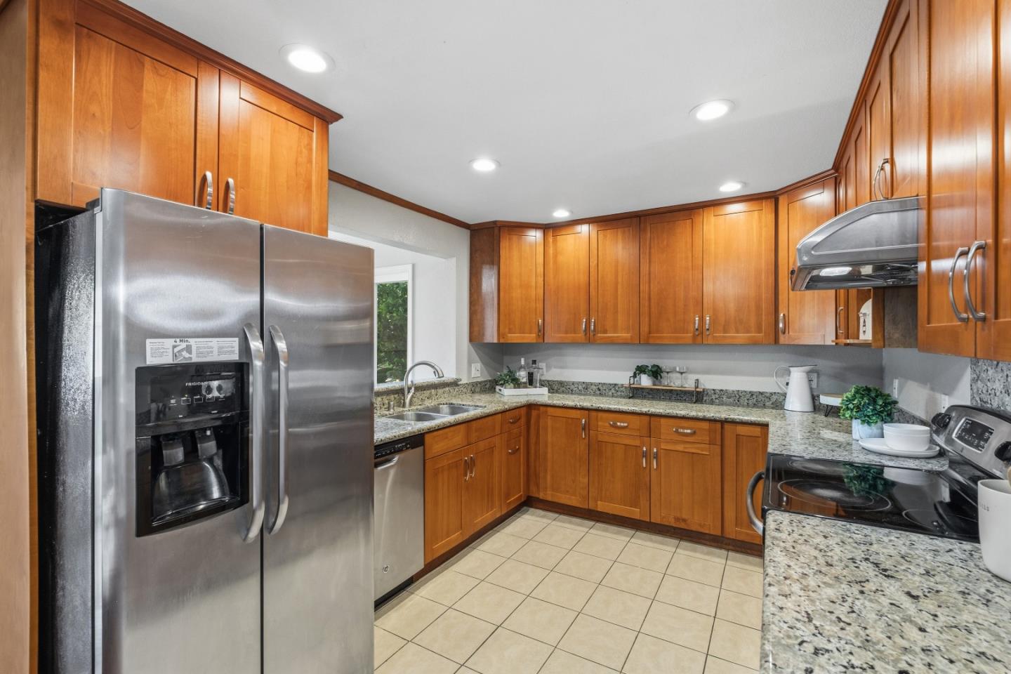 Detail Gallery Image 21 of 49 For 1352 Cutforth Ct, San Jose,  CA 95132 - 4 Beds | 2/1 Baths