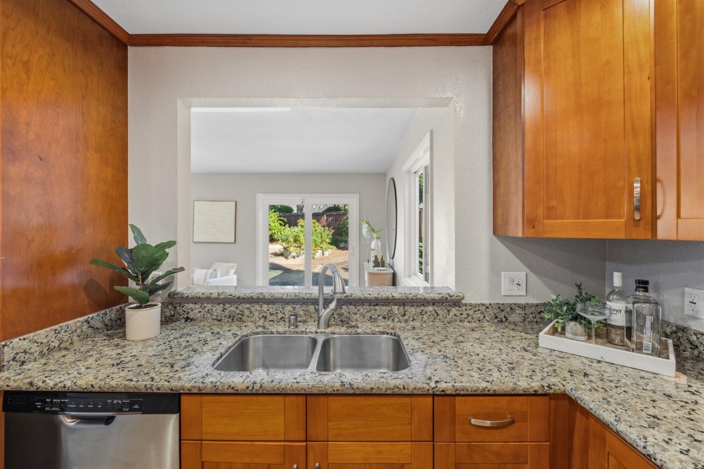 Detail Gallery Image 26 of 49 For 1352 Cutforth Ct, San Jose,  CA 95132 - 4 Beds | 2/1 Baths