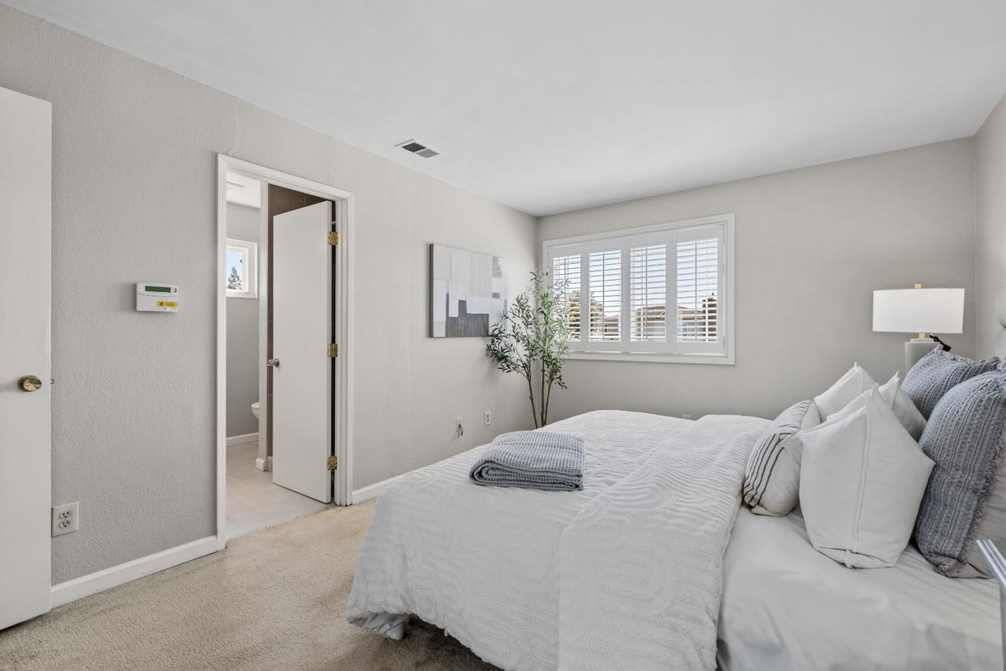 Detail Gallery Image 30 of 49 For 1352 Cutforth Ct, San Jose,  CA 95132 - 4 Beds | 2/1 Baths