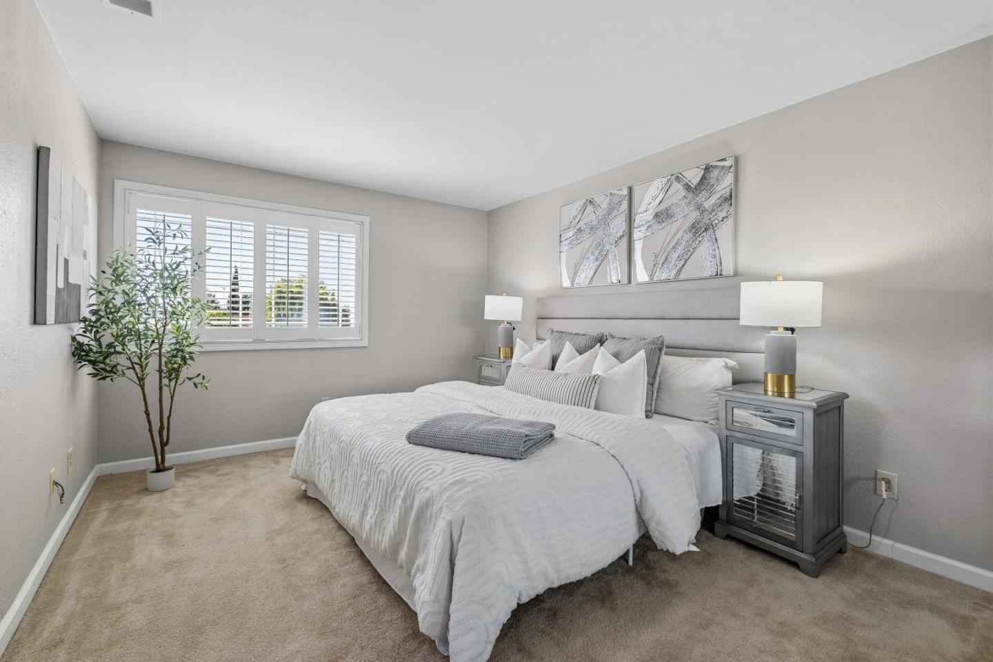 Detail Gallery Image 31 of 49 For 1352 Cutforth Ct, San Jose,  CA 95132 - 4 Beds | 2/1 Baths