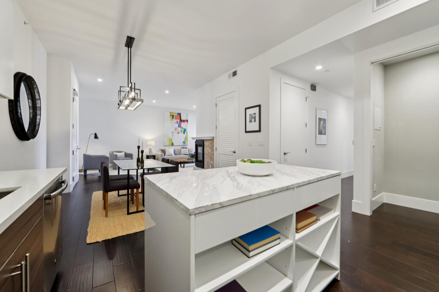 Detail Gallery Image 10 of 32 For 600 El Camino Real #211,  Belmont,  CA 94002 - 2 Beds | 2 Baths