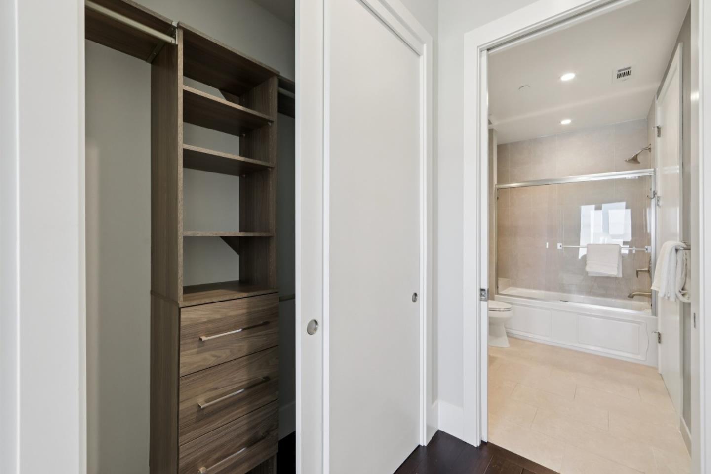 Detail Gallery Image 18 of 32 For 600 El Camino Real #211,  Belmont,  CA 94002 - 2 Beds | 2 Baths