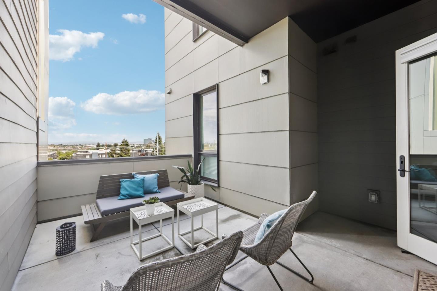 Detail Gallery Image 24 of 32 For 600 El Camino Real #211,  Belmont,  CA 94002 - 2 Beds | 2 Baths