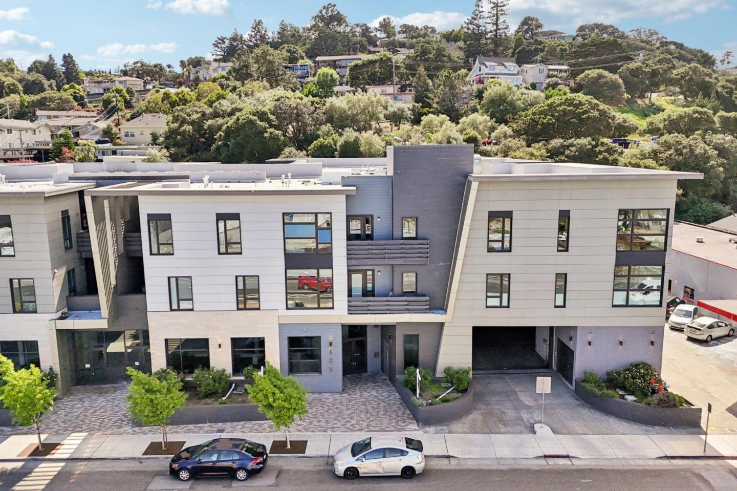 Detail Gallery Image 27 of 32 For 600 El Camino Real #211,  Belmont,  CA 94002 - 2 Beds | 2 Baths