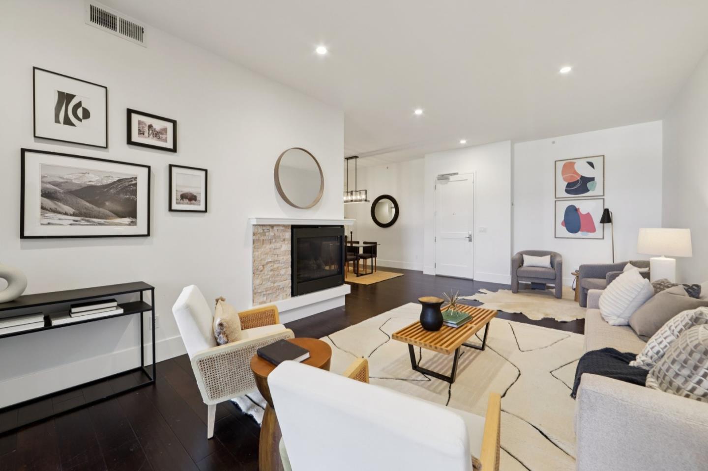 Detail Gallery Image 3 of 32 For 600 El Camino Real #211,  Belmont,  CA 94002 - 2 Beds | 2 Baths