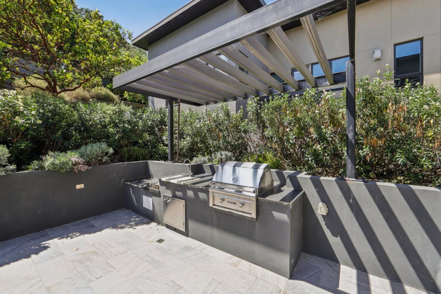 Detail Gallery Image 30 of 32 For 600 El Camino Real #211,  Belmont,  CA 94002 - 2 Beds | 2 Baths