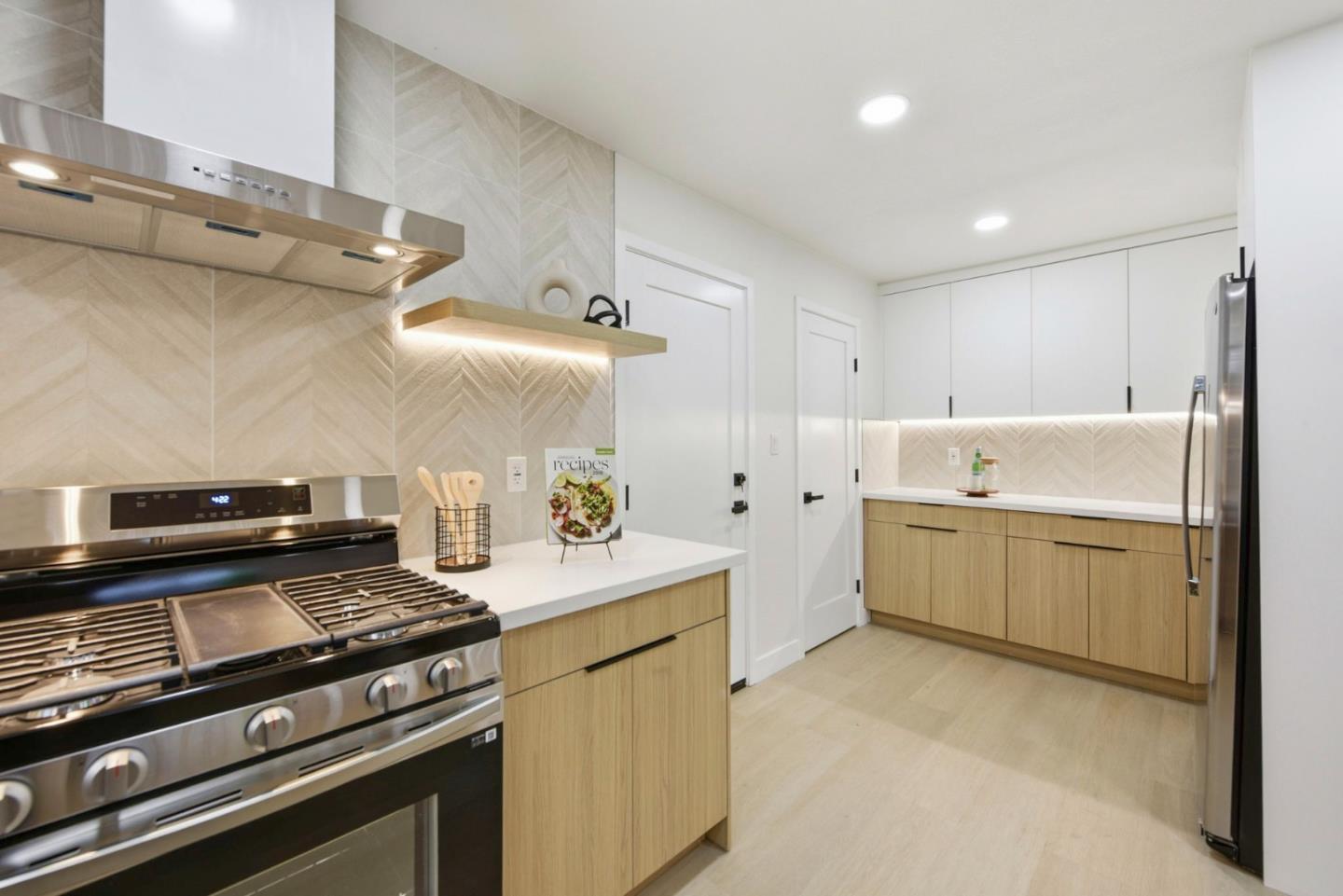 Detail Gallery Image 11 of 28 For 35172 Lancero St, Fremont,  CA 94536 - 4 Beds | 2 Baths