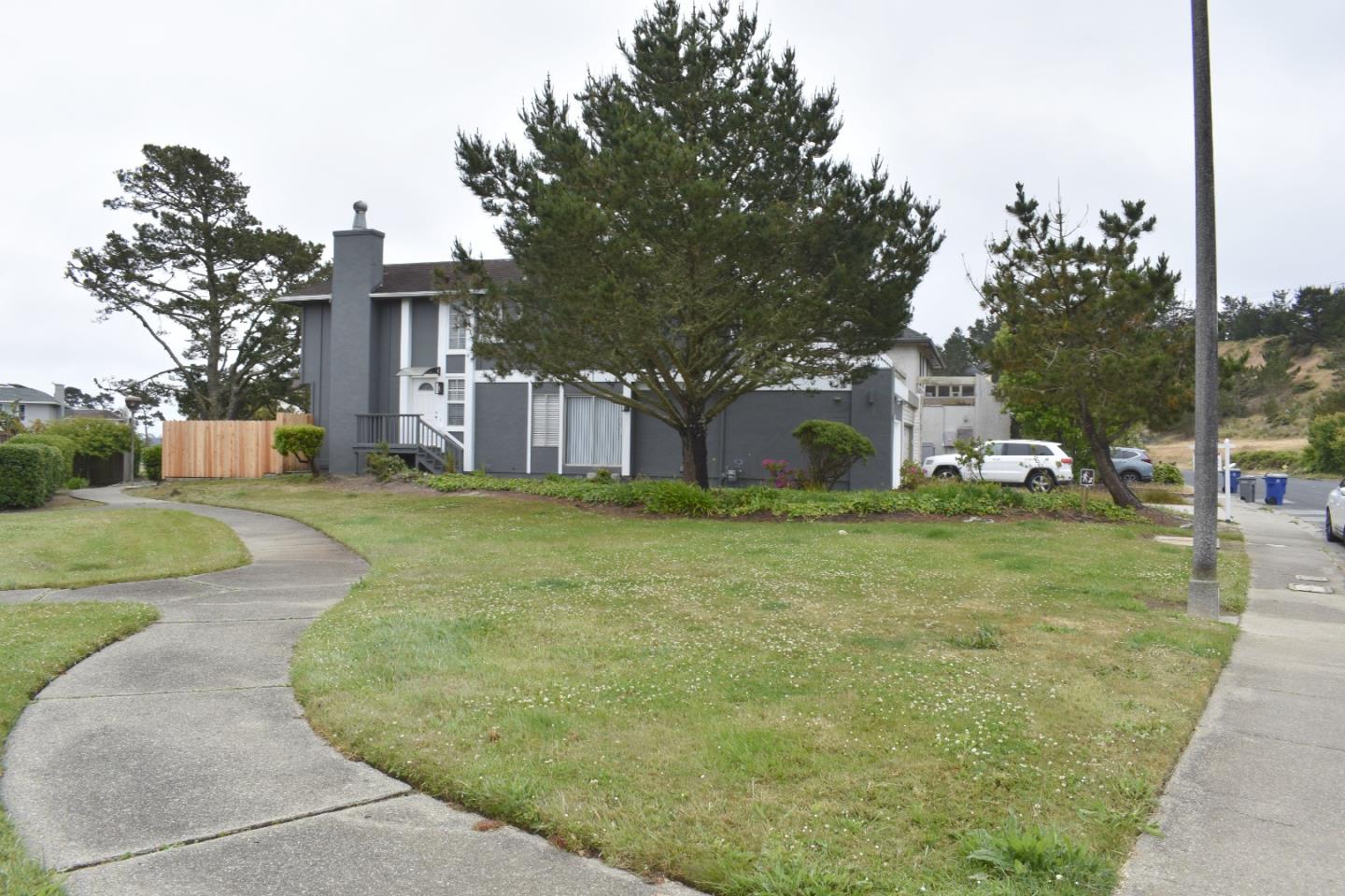 Detail Gallery Image 7 of 35 For 3836 Carter Dr, South San Francisco,  CA 94080 - 4 Beds | 2/1 Baths