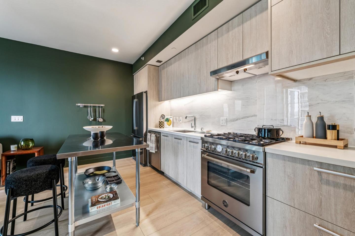 Photo #5: ML82043137 Listing: Photo #5