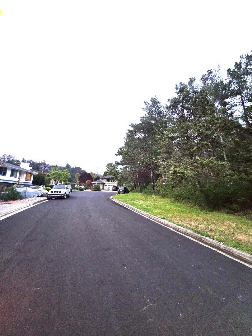 Detail Gallery Image 6 of 6 For 20 Barton Pl, Pacifica,  CA 94044 - – Beds | – Baths