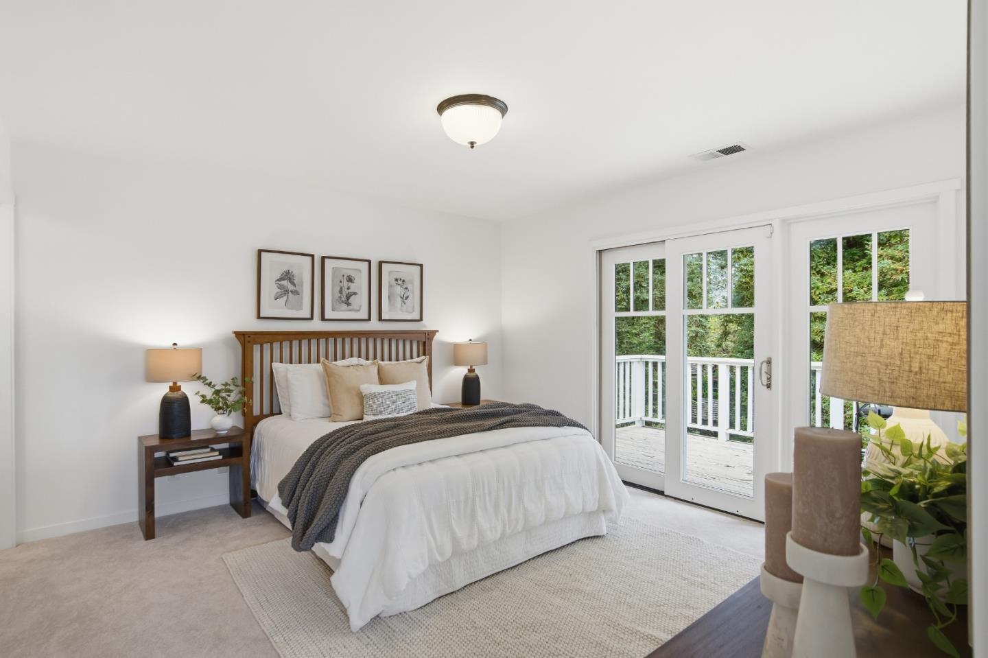 Detail Gallery Image 17 of 36 For 2136 Clayton Dr, Menlo Park,  CA 94025 - 5 Beds | 3/3 Baths