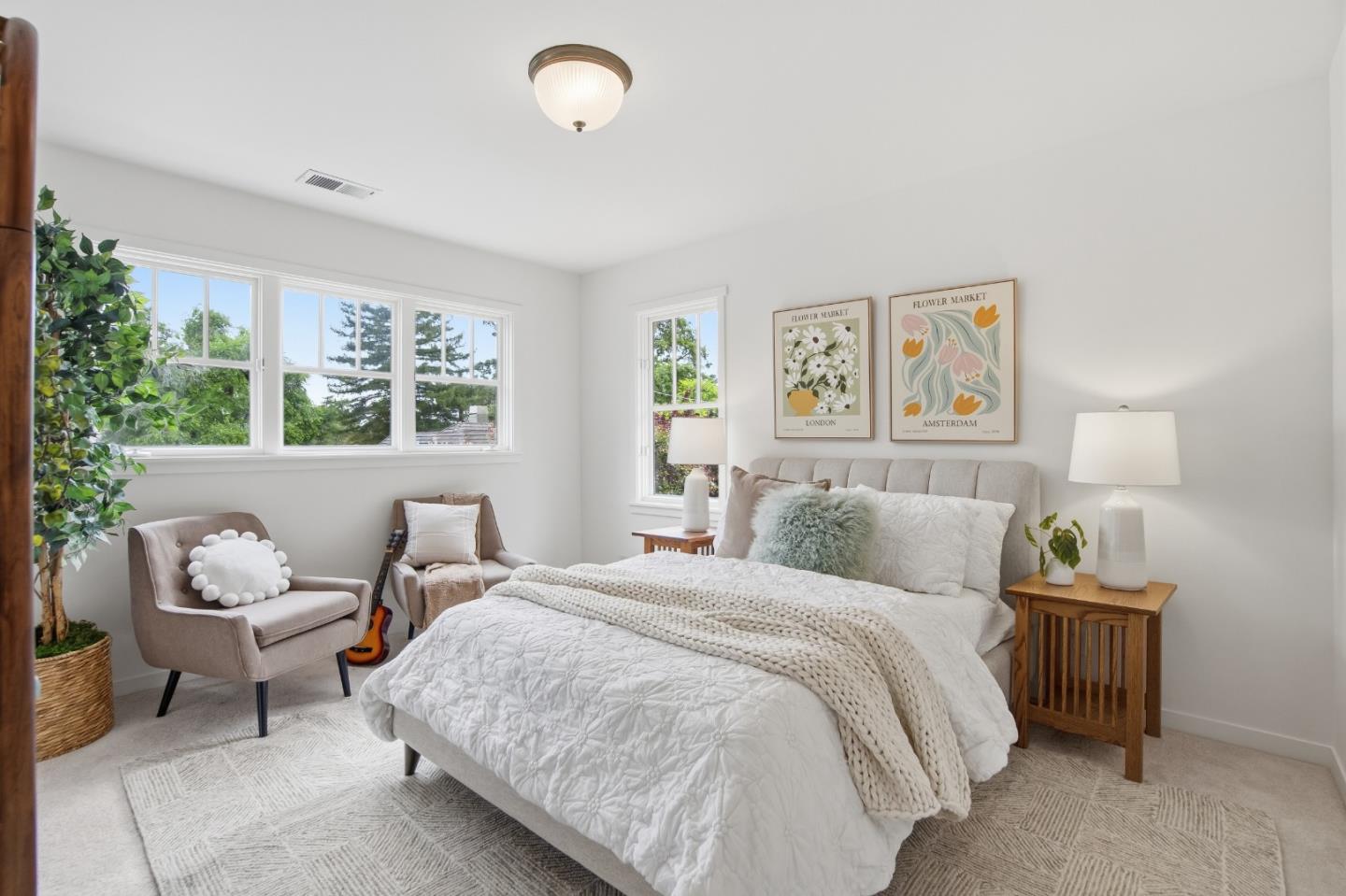 Detail Gallery Image 23 of 36 For 2136 Clayton Dr, Menlo Park,  CA 94025 - 5 Beds | 3/3 Baths