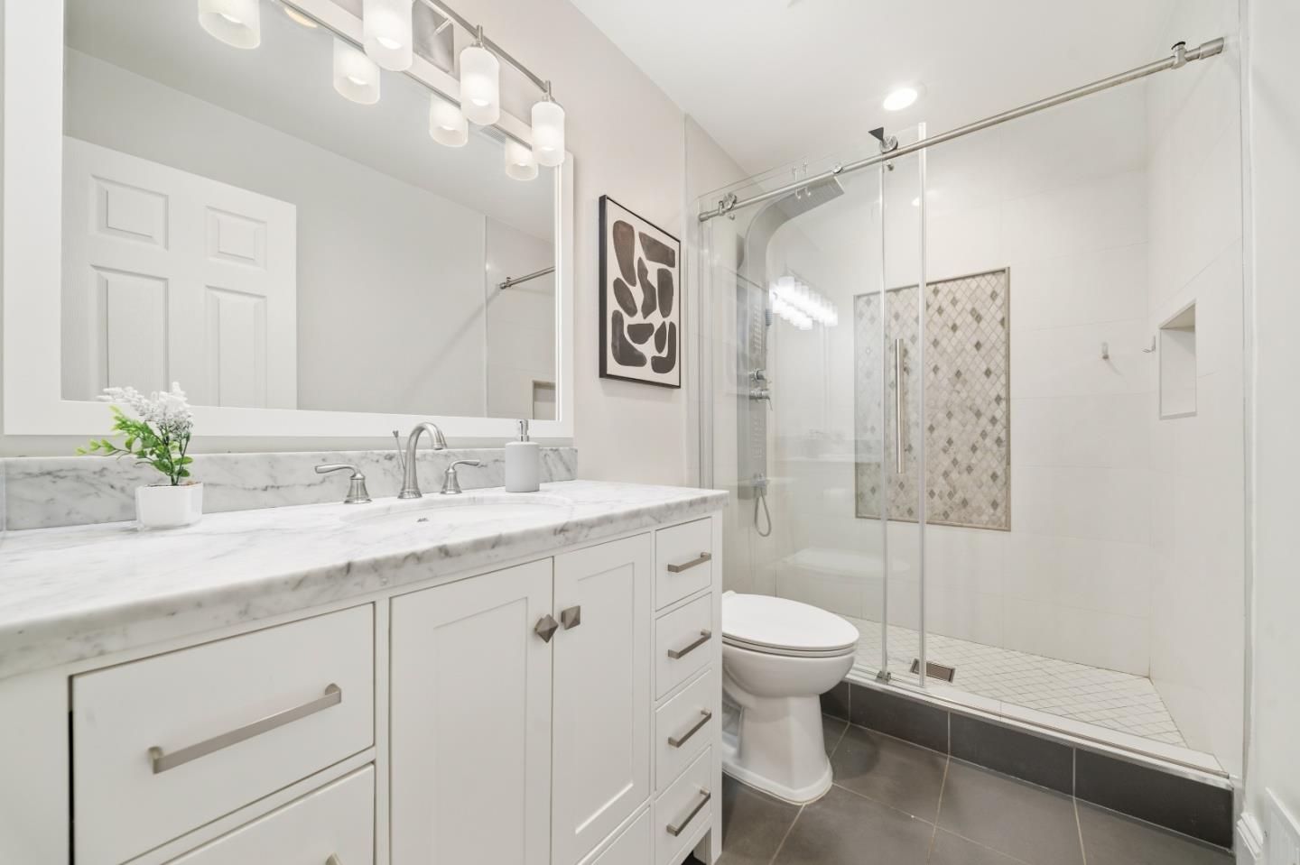 Detail Gallery Image 9 of 20 For 1926 Cape Hilda Pl, San Jose,  CA 95133 - 5 Beds | 3 Baths